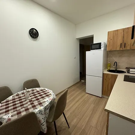 Appartamento Apartmentsbymatyrafa-vi